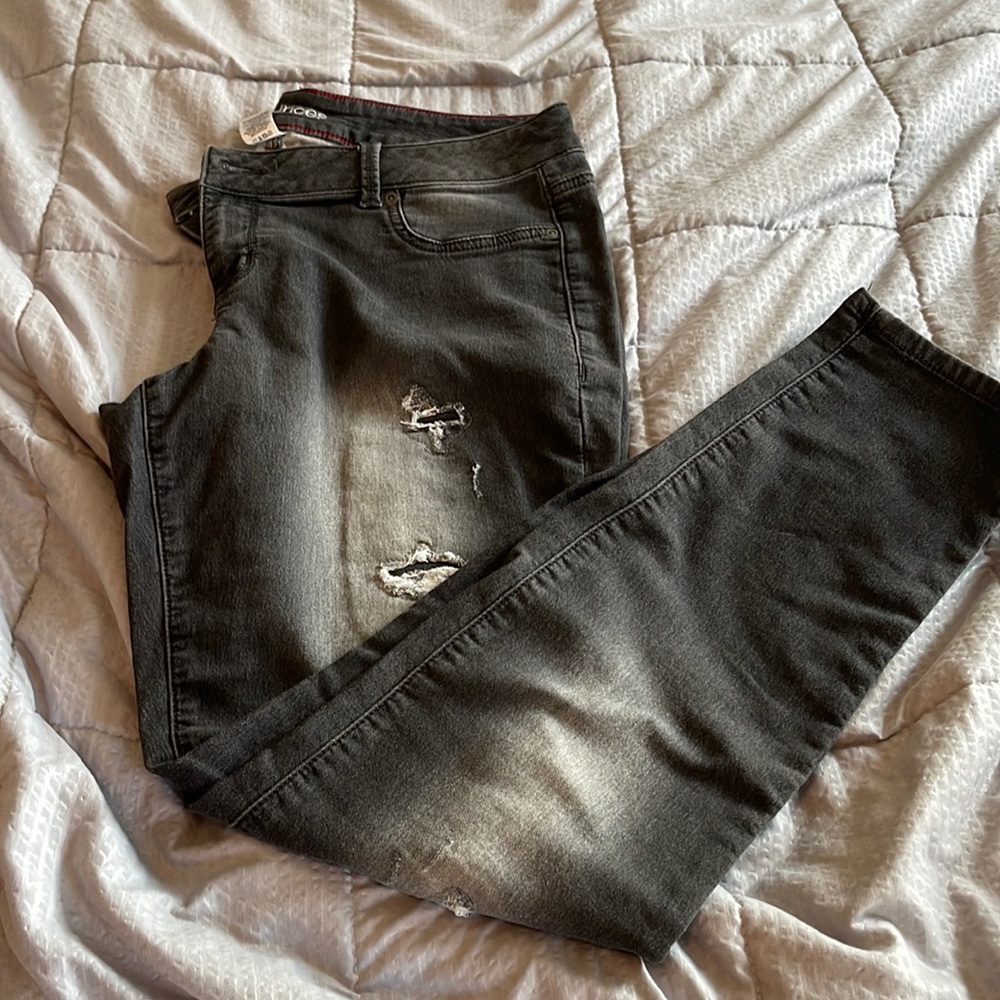 Maurices skinny jeans